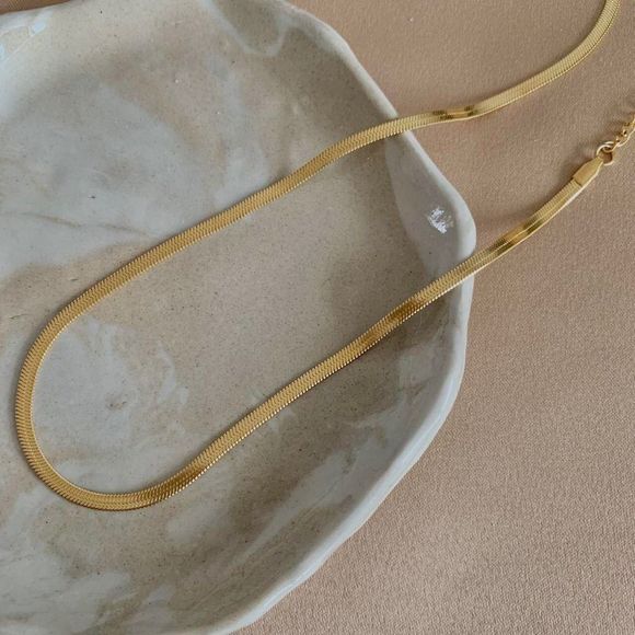 18K Gold Plated 3mm Herringbone Snake Chain Necklace - Picture 4 of 8